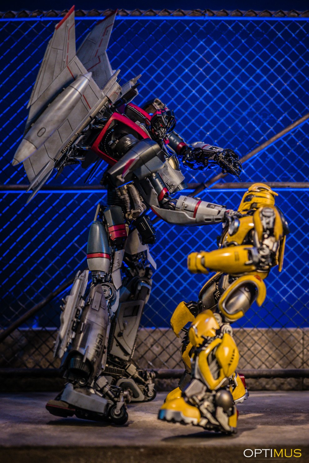 3A Blitzwing Vs BumbleBee Showdown Image Gallery